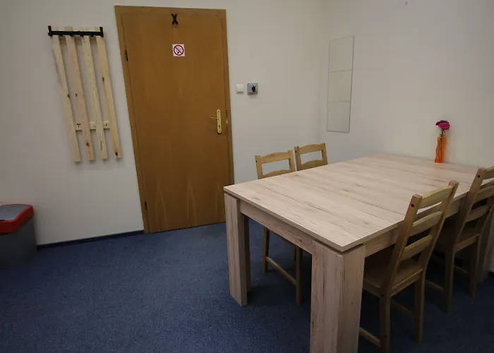 Krasnal Market Square بيت شباب *