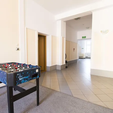 Krasnal Market Square Hostel *