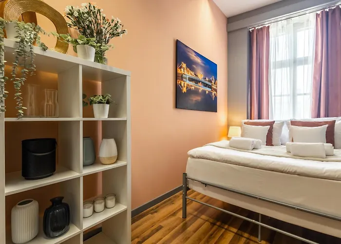 Krasnal Market Square Hostel Vratislav